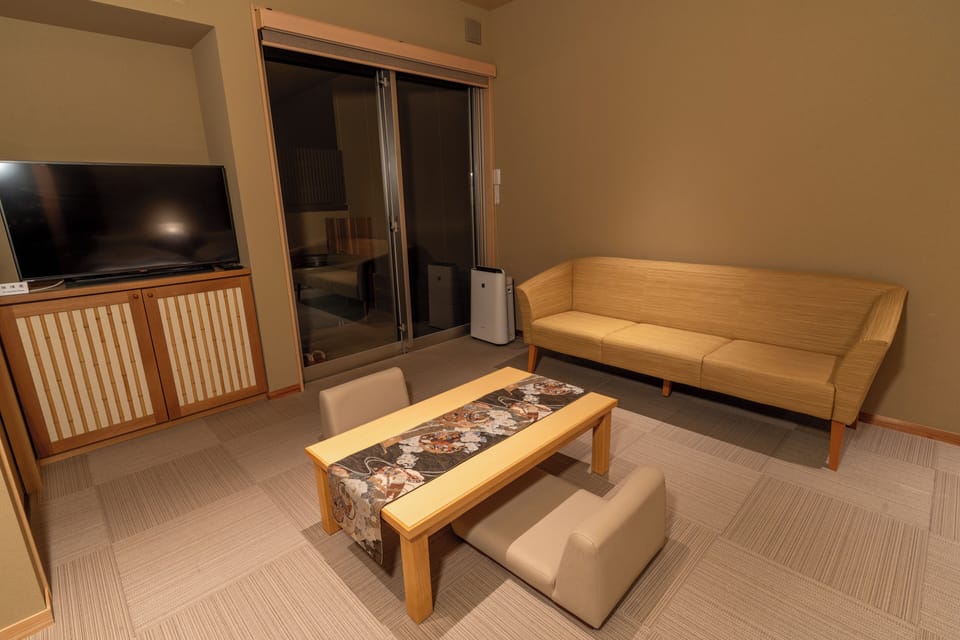 Guest Room with Open-air Bath, Non Smoking | WiFi (free)