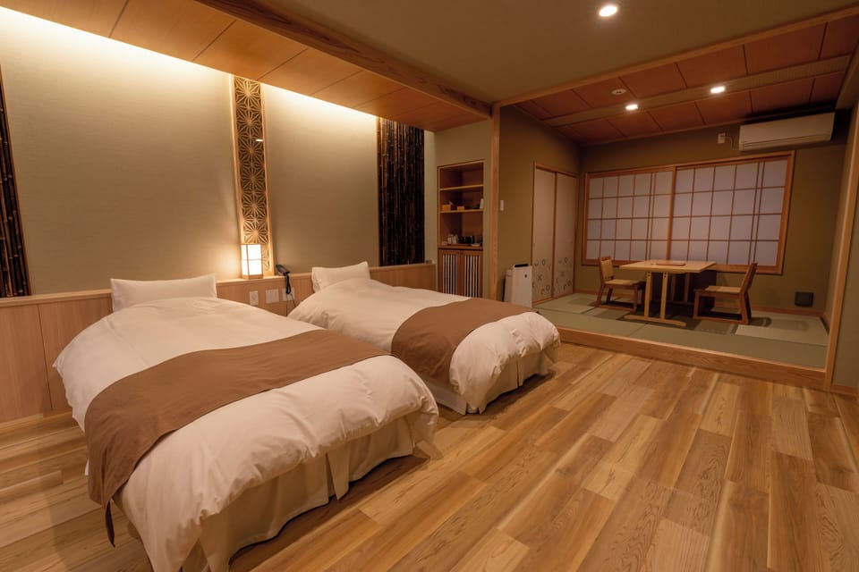 Standard Room, Non Smoking (No Bath) (Meal in Room) | WiFi (free)