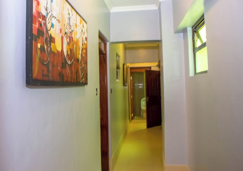 Executive Suite, 2 Bedrooms, Balcony, Garden View | Blackout drapes, free WiFi