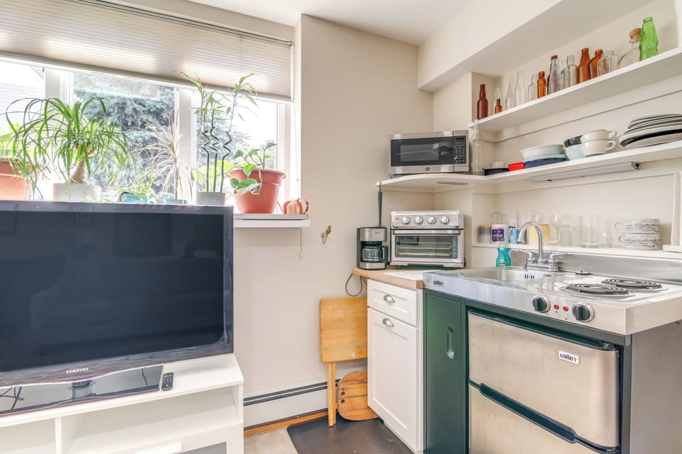 Apartment (0 Bedroom) | Interior