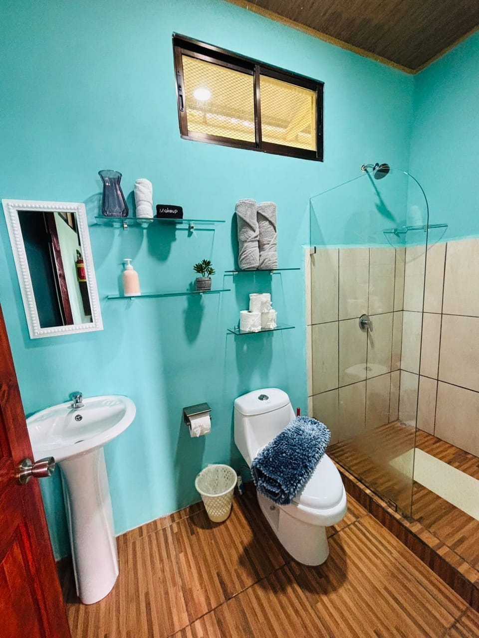 Hotel Vista Bonita Bed and Breakfast in Puntarenas Province