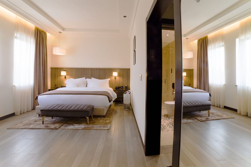 Deluxe Double Room, Balcony | Egyptian cotton sheets, premium bedding, down comforters