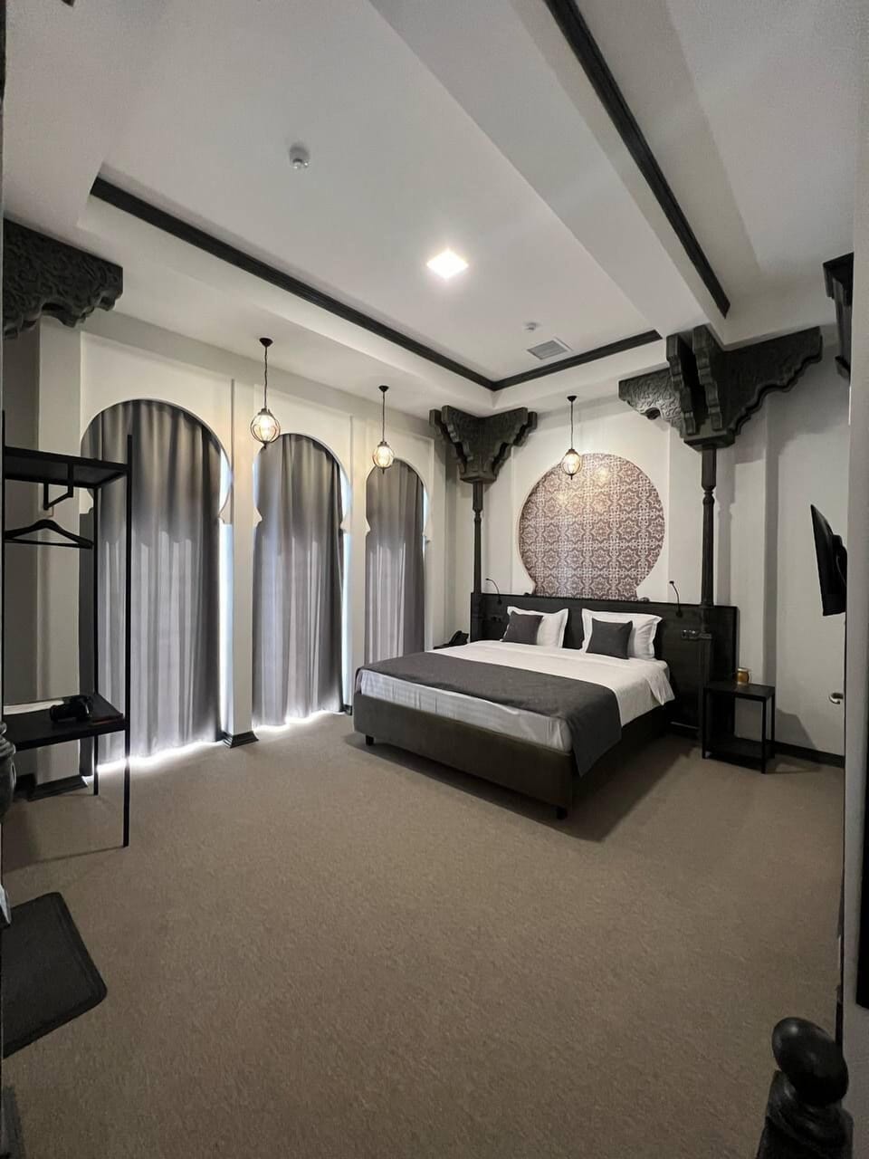 Luxury Double Room, 1 Bedroom | In-room safe, desk, laptop workspace, soundproofing