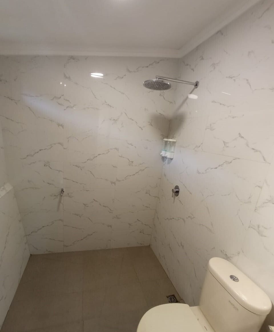 Family Villa | Bathroom | Shower, towels