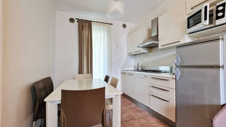 Apartment, 2 Bedrooms | Interior