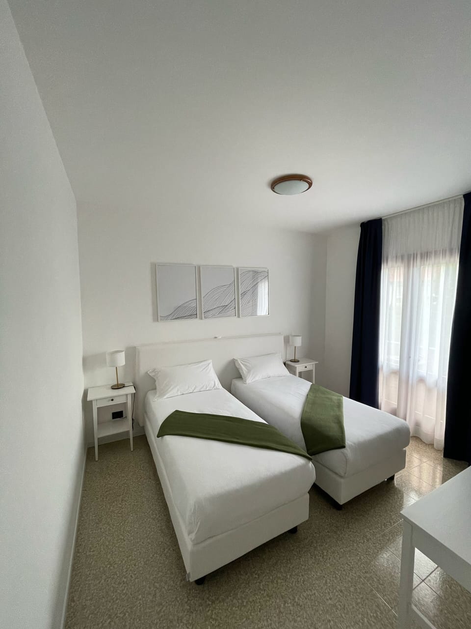Comfort Double or Twin Room | Egyptian cotton sheets, premium bedding, down comforters, desk