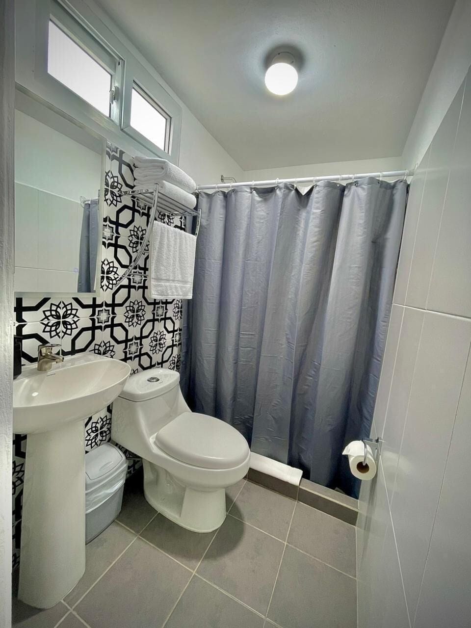 Towels, soap, shampoo, toilet paper
