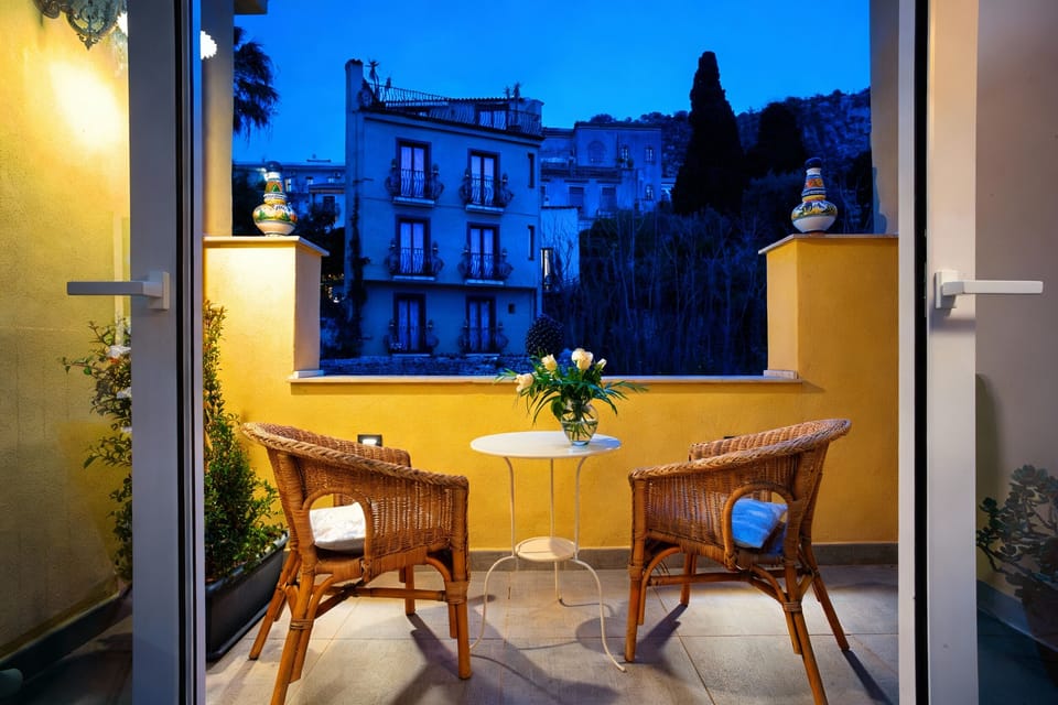 Apartment, 2 Bedrooms, Smoking, Balcony | Balcony