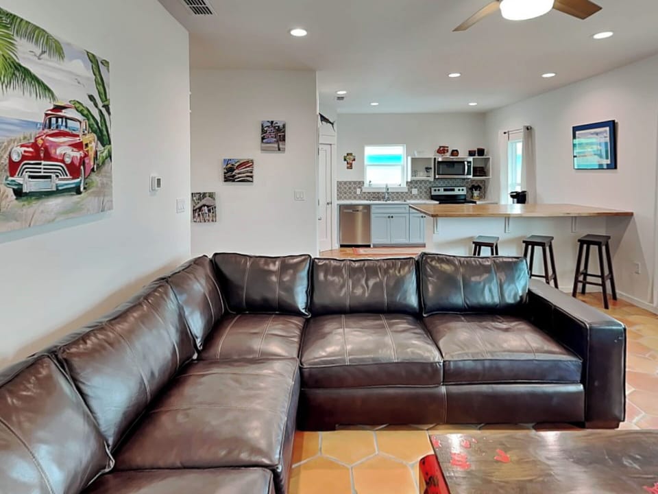 House (2 Bedrooms) | Property amenity