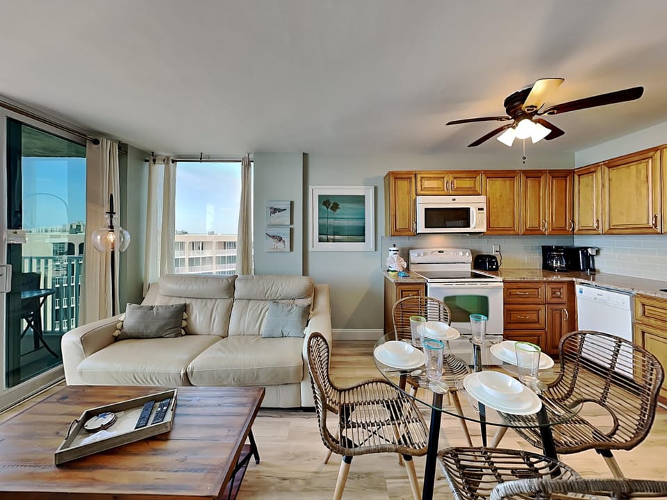 Condo, 1 King Bed with Sofa bed, Balcony, Ocean View (#907A - No Pets) | Living area