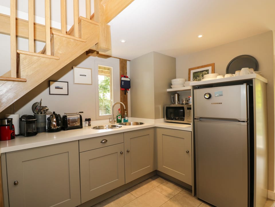 Fridge, dishwasher, electric kettle, toaster