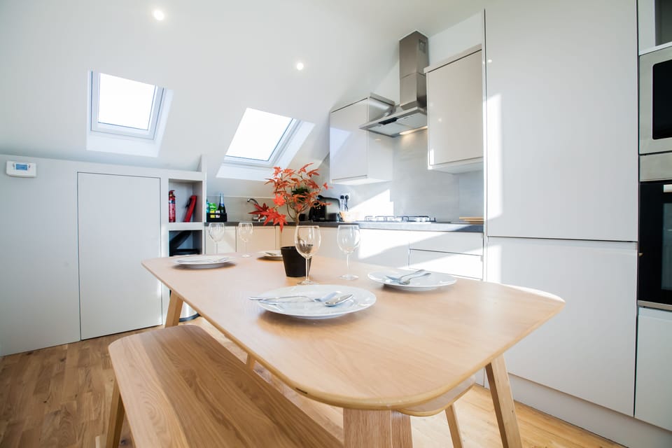 4 bedrooms, desk, free WiFi