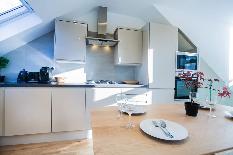 4 bedrooms, desk, free WiFi
