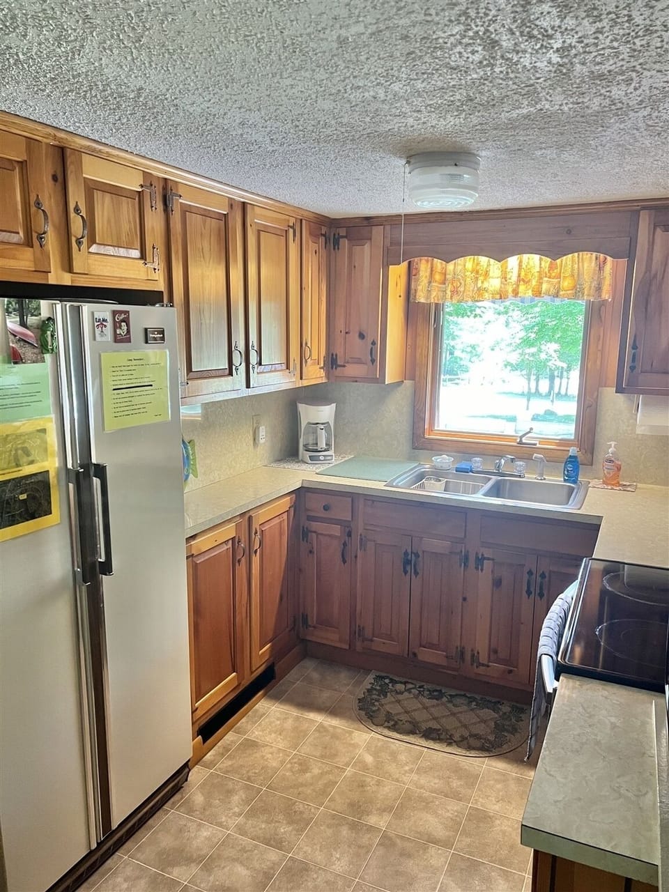 House, 3 Bedrooms | Private kitchen | Coffee/tea maker, fridge, oven, toaster