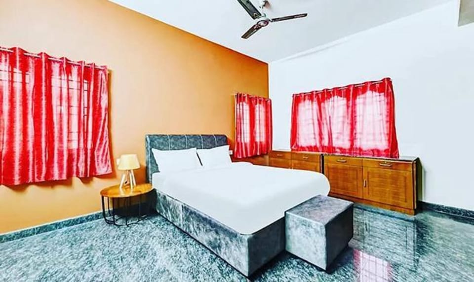 Fabexpress Aathira Inn Hotel in Chennai