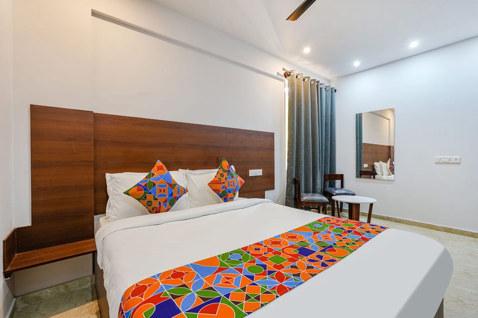 Deluxe Room | Egyptian cotton sheets, premium bedding, in-room safe, free WiFi