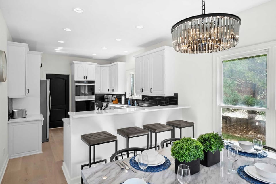 House (Multiple Bedrooms) | Interior