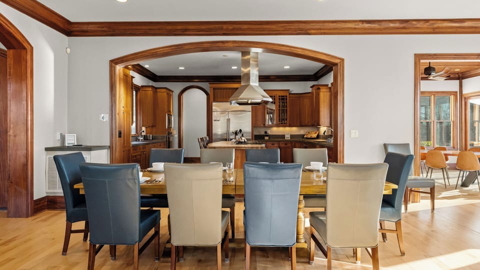 House (Multiple Bedrooms) | Interior