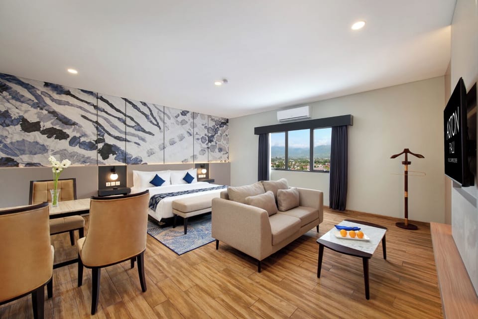 Penthouse, 2 Bedrooms | 1 bedroom, in-room safe, desk, soundproofing