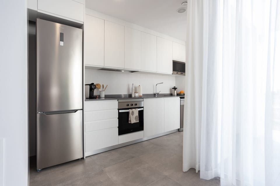 Superior Apartment, 2 Bedrooms, Sea View, Oceanfront | Private kitchen | Full-size fridge, microwave, oven, stovetop