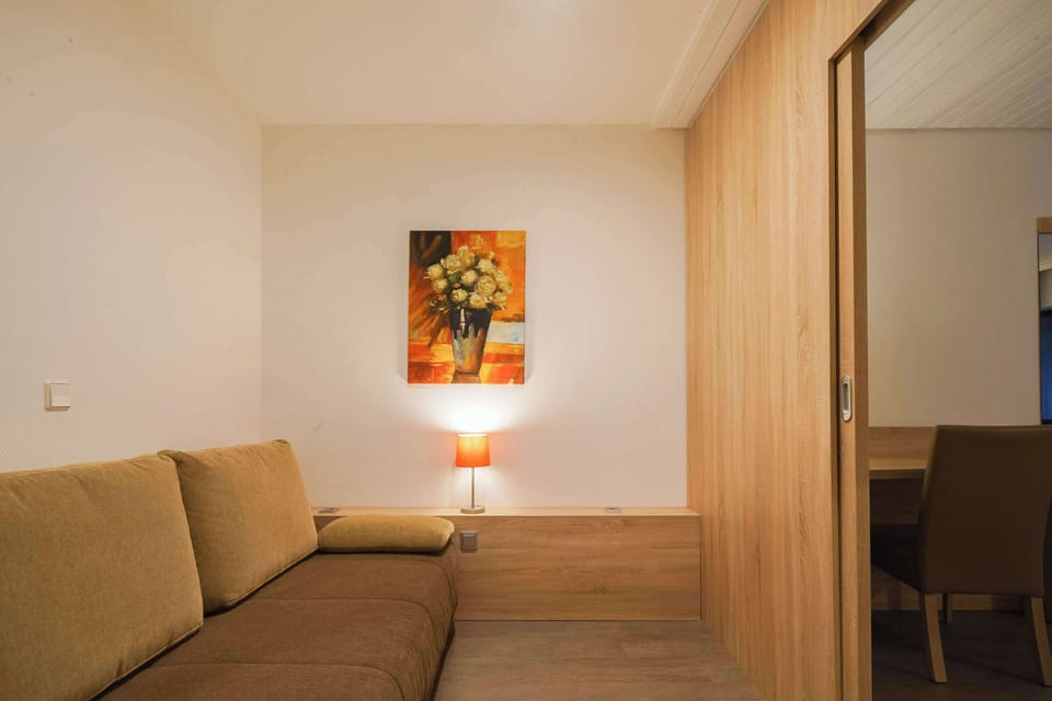 Family Room, 1 Double Bed with Sofa bed (with Sofabed) | 10 bedrooms, premium bedding, down comforters, pillowtop beds