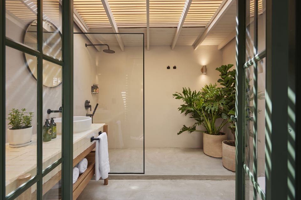 Superior Suite | Bathroom