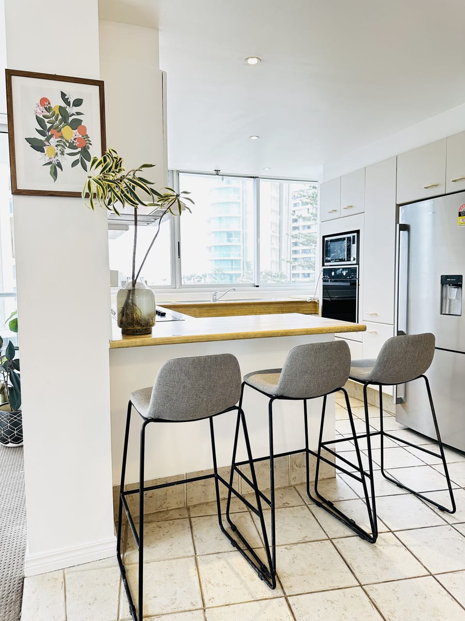 Classic Apartment | Private kitchen | Fridge, microwave, oven, stovetop