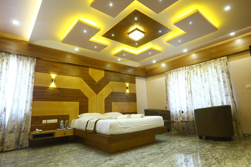 Superior Double Room | Rollaway beds, free WiFi, bed sheets