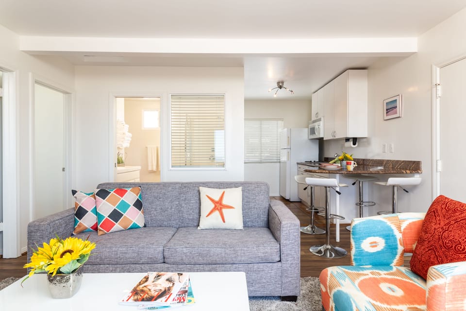 Deluxe Penthouse, Ocean View | Premium bedding, individually decorated, individually furnished