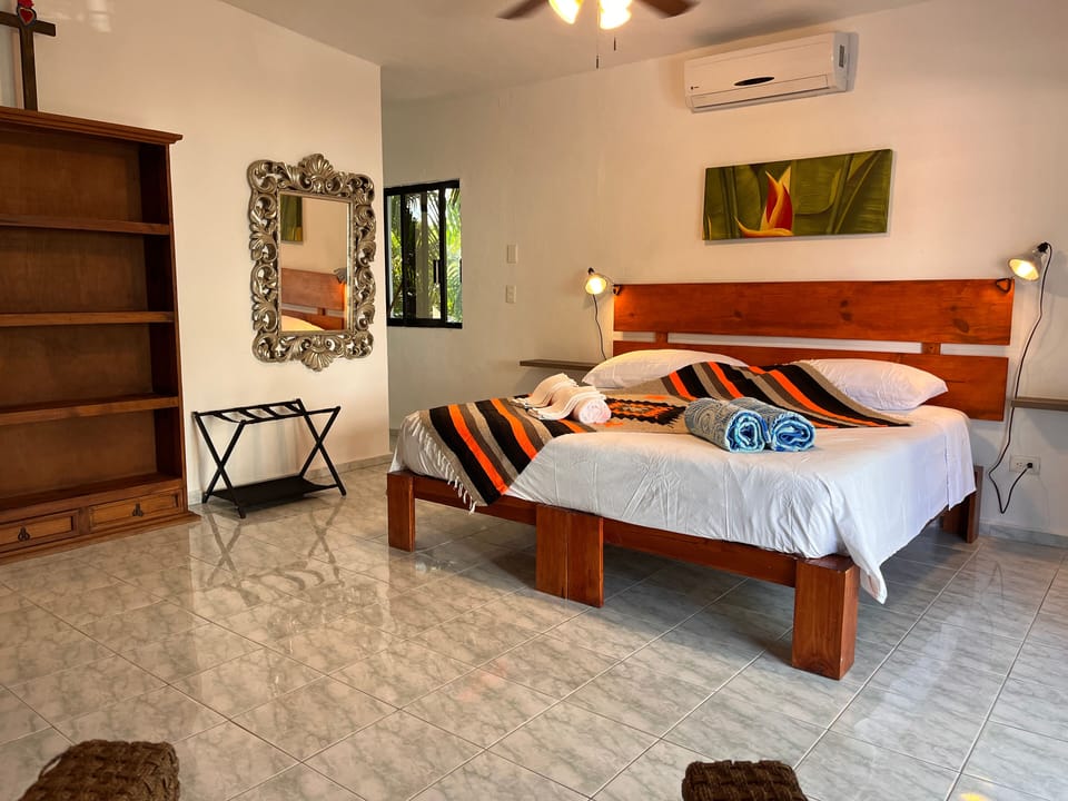 Deluxe Room | Free WiFi, bed sheets