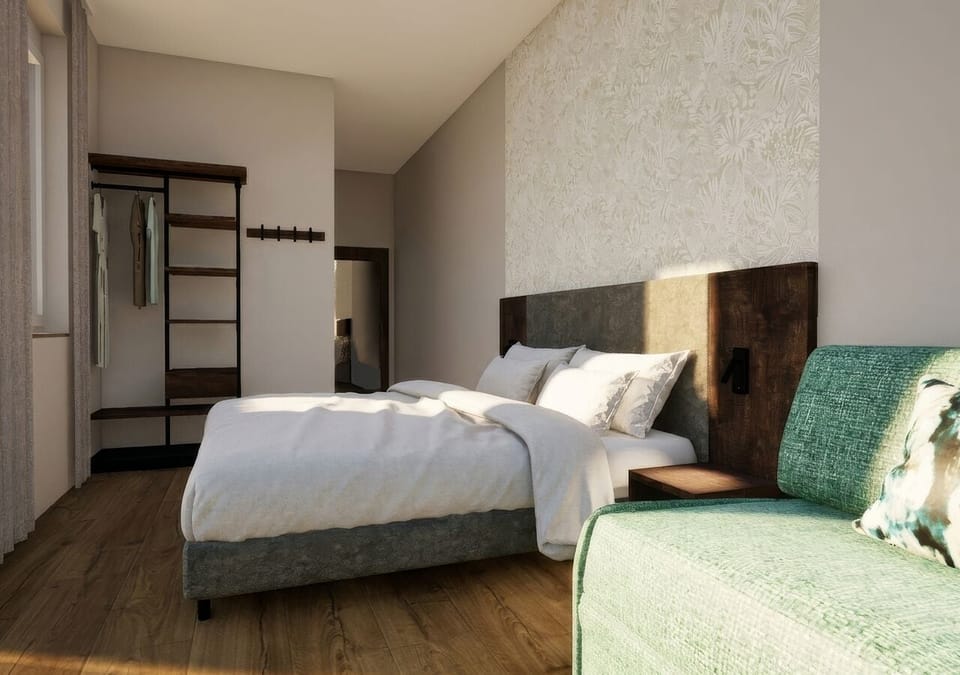 Double Room LASALT | Hypo-allergenic bedding available, desk, laptop workspace, WiFi (free)