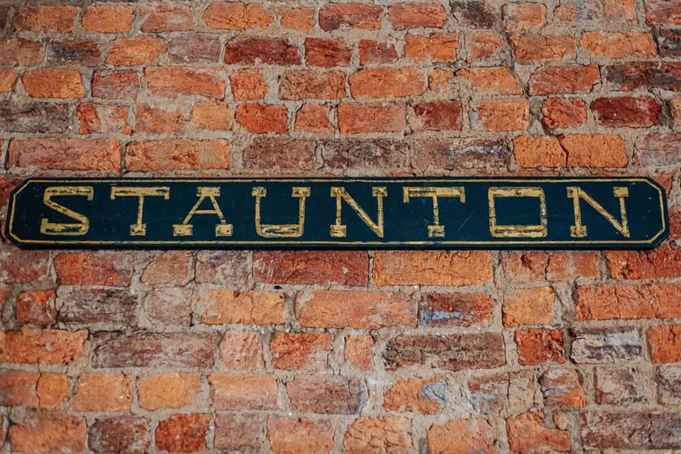 Apartment, Private Bathroom (The Shenandoah Suite) | Lounge