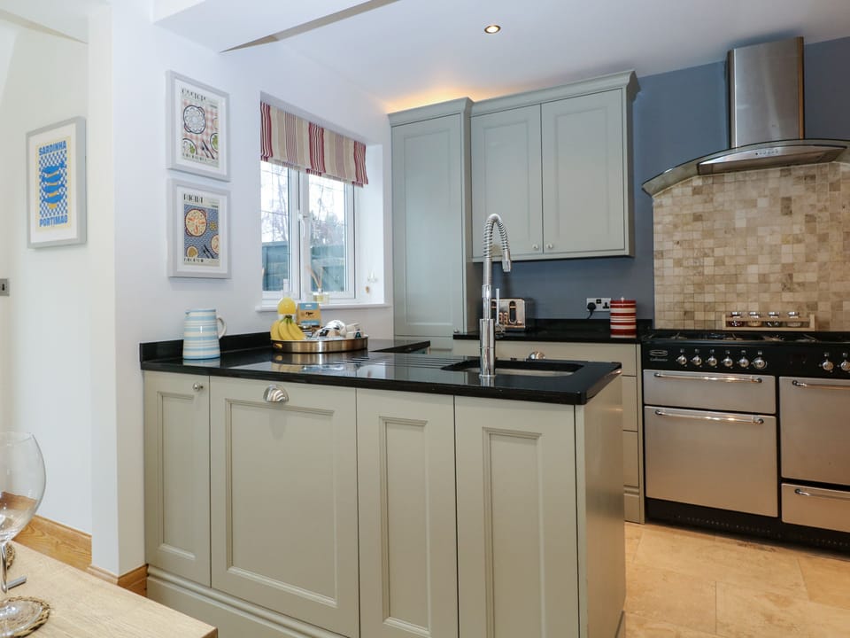 Fridge, dishwasher, electric kettle, toaster