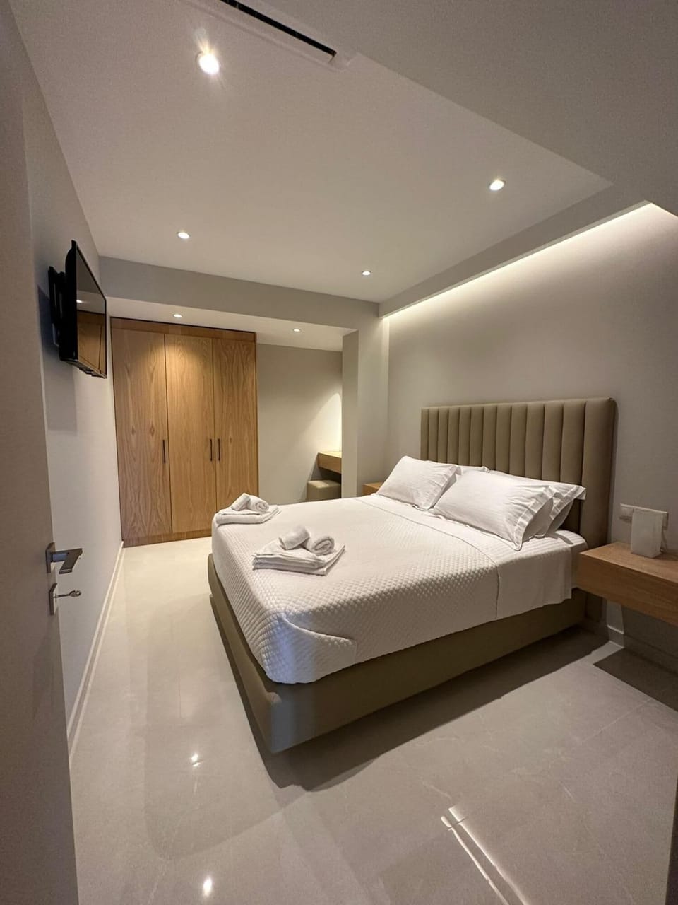 House, Smoking | 7 bedrooms