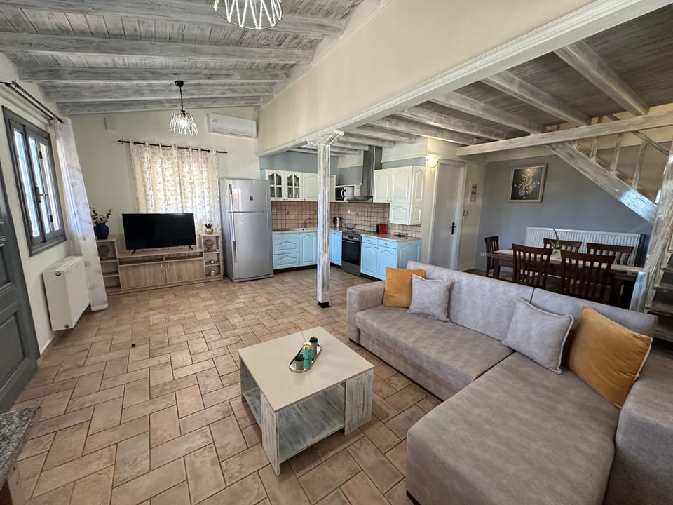 House, Smoking | 4 bedrooms
