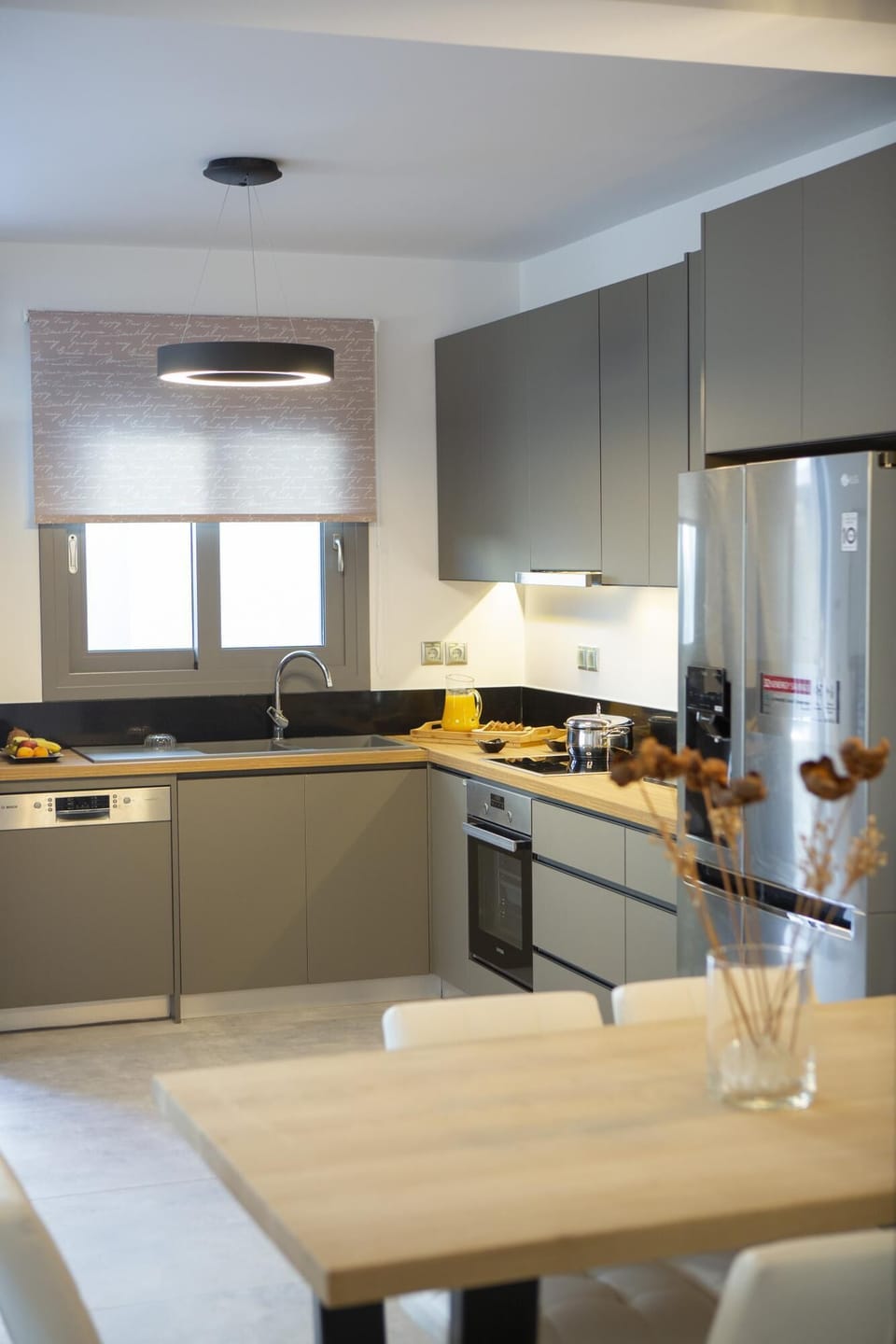 House, Smoking | Private kitchen
