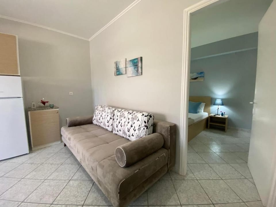 House, Smoking | 2 bedrooms