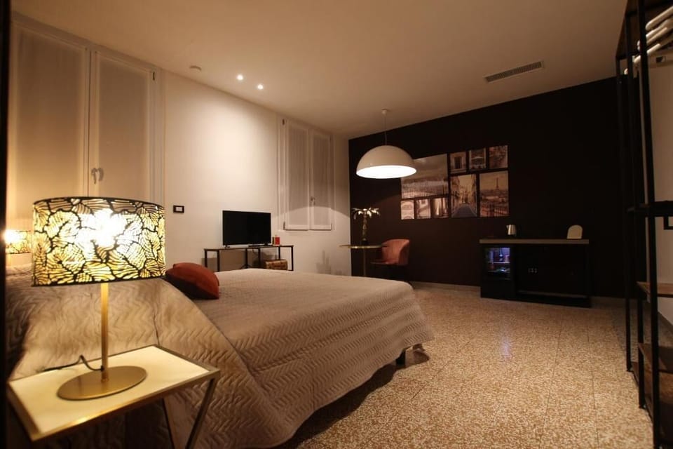 Superior Room - Minibar gratuito | Free minibar, in-room safe, desk, soundproofing