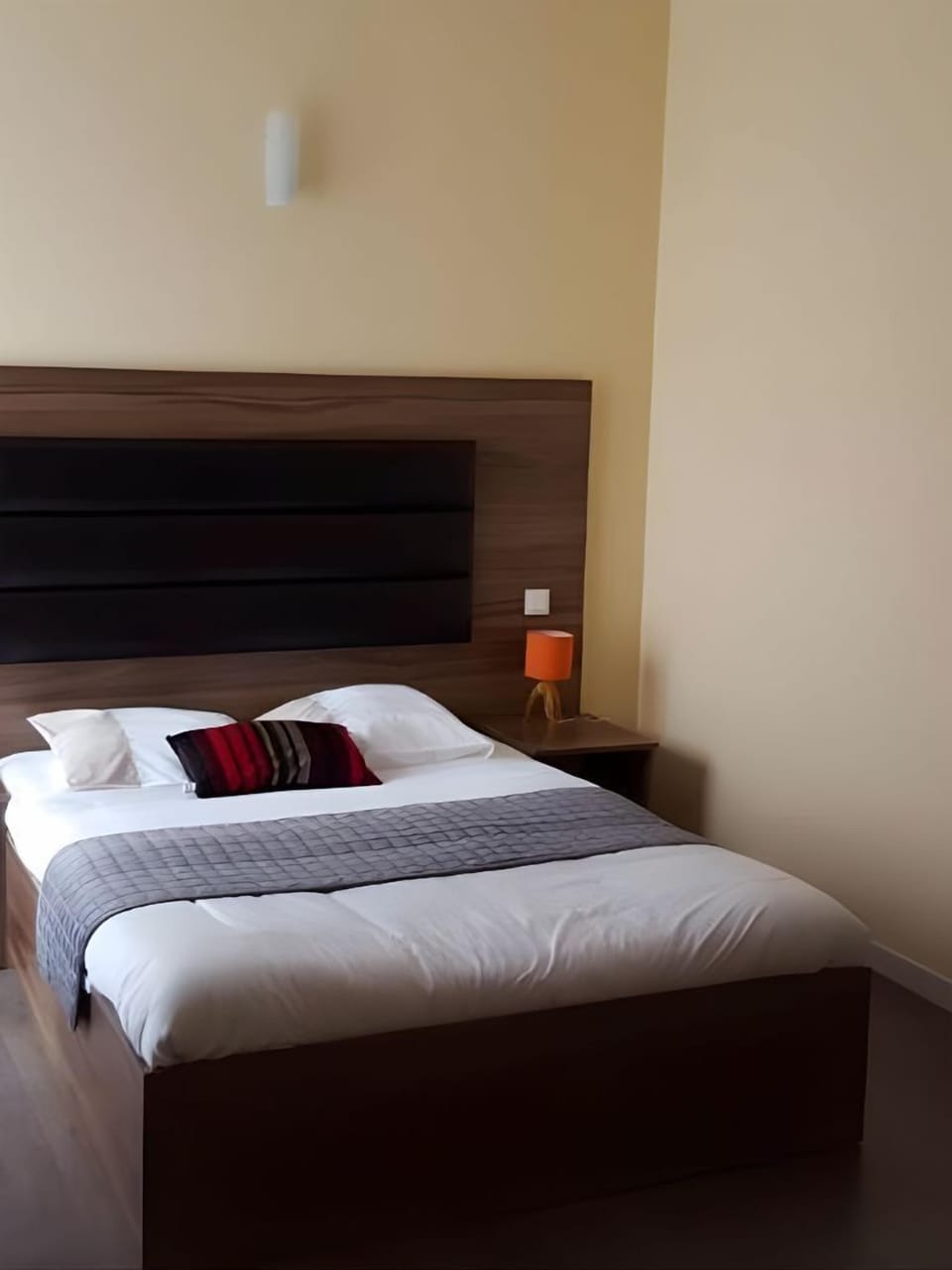 Apartment | Individually decorated, iron/ironing board, free WiFi