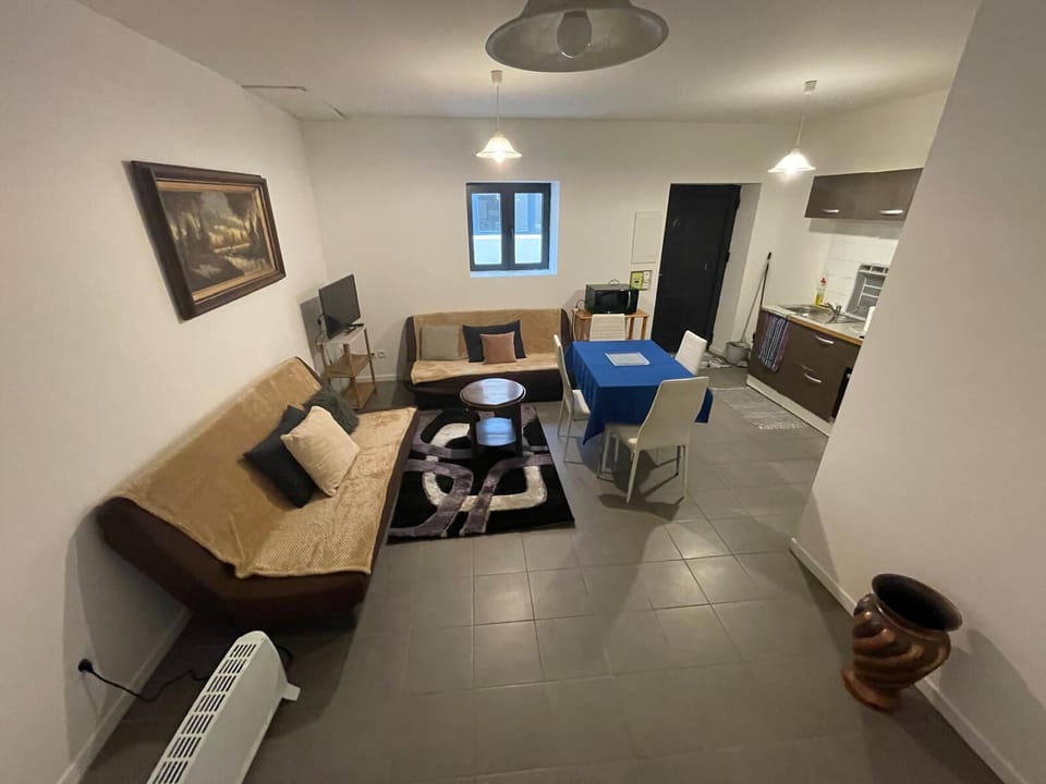 Apartment | Living area