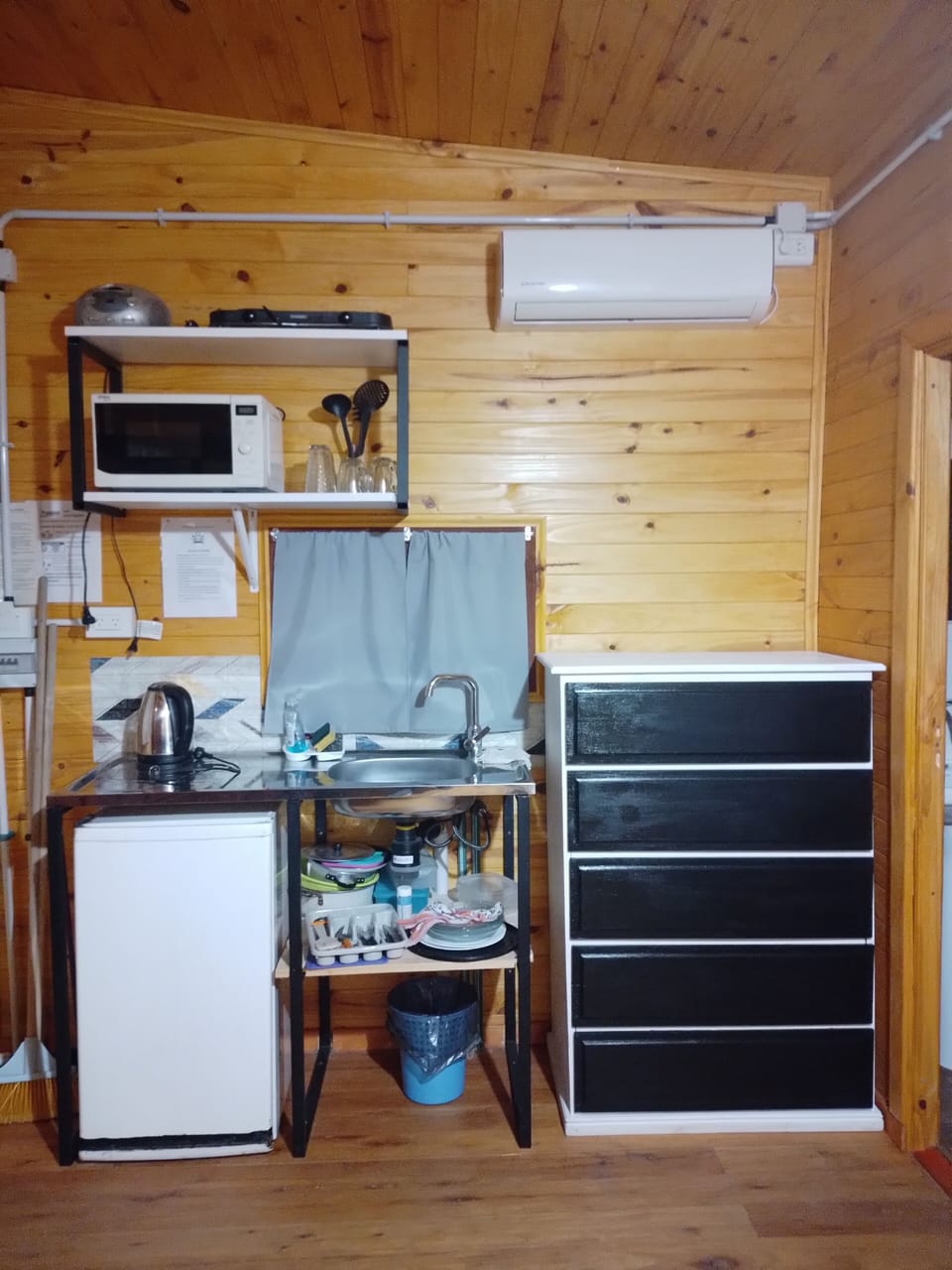 Family Cabin | Down comforters, free WiFi