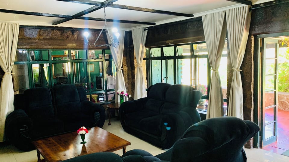 Pinetree Inn Hotel Hotel in Zimbabwe