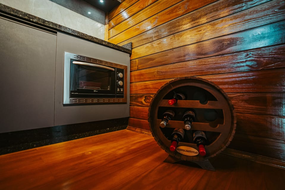 Microwave, oven, toaster, toaster oven