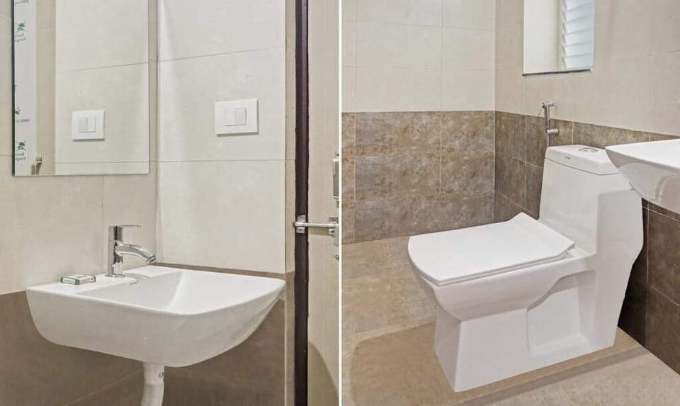 Junior Room | Bathroom