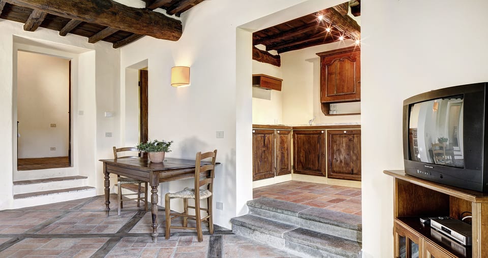 Traditional Apartment, 1 Bedroom, Vineyard View (Istrice/Oca) | Private kitchenette | Coffee/tea maker, full-size fridge, stovetop, dishwasher