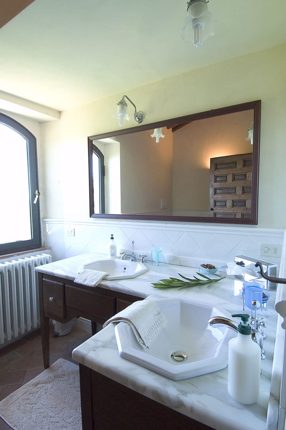 Traditional Cottage, 2 Bedrooms, Vineyard View (Torre) | Bathroom sink