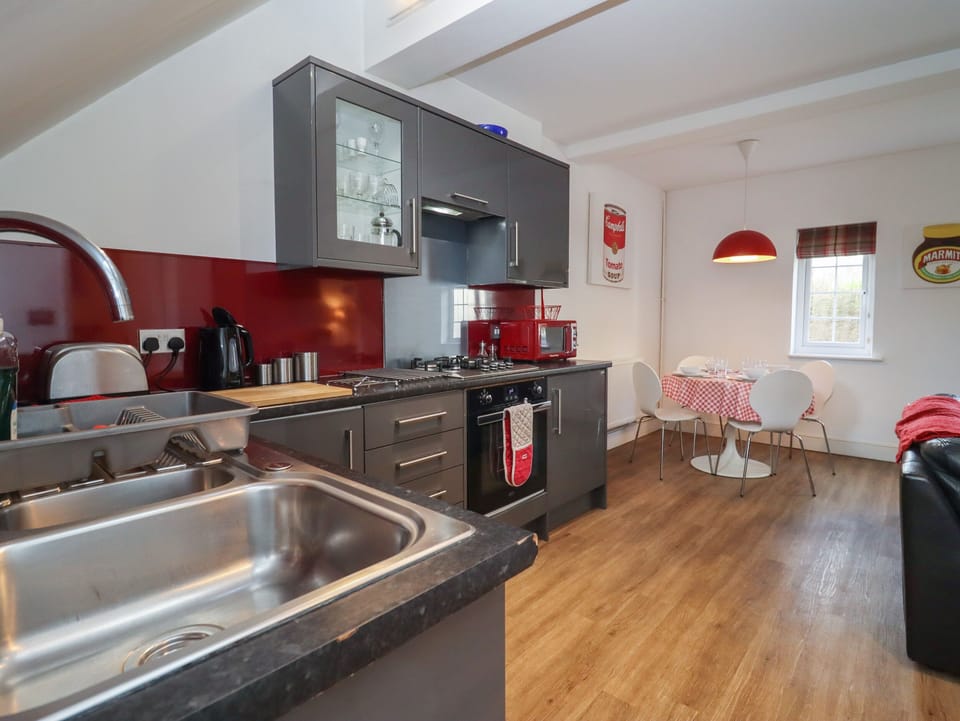 Fridge, dishwasher, electric kettle, toaster