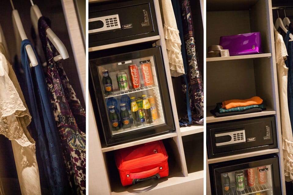 Premium bedding, minibar, in-room safe, desk