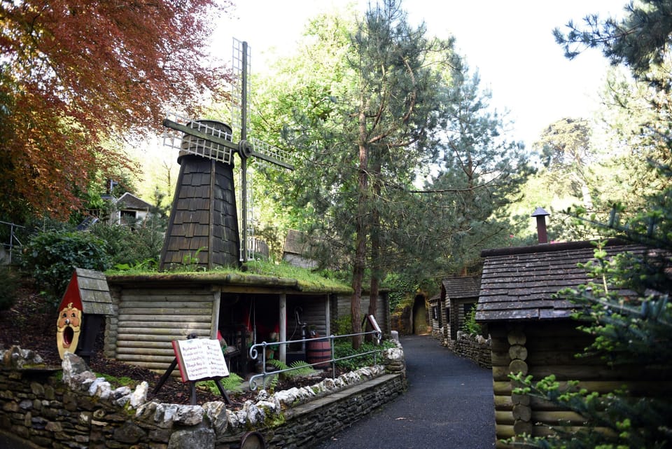 Cottage | Interior