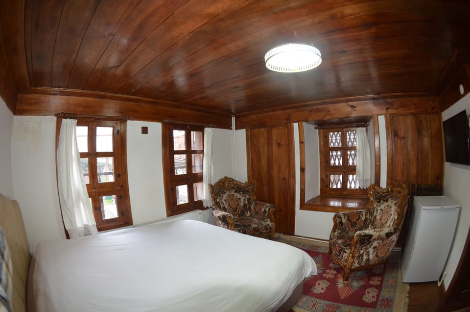 Classic Double Room | Free WiFi